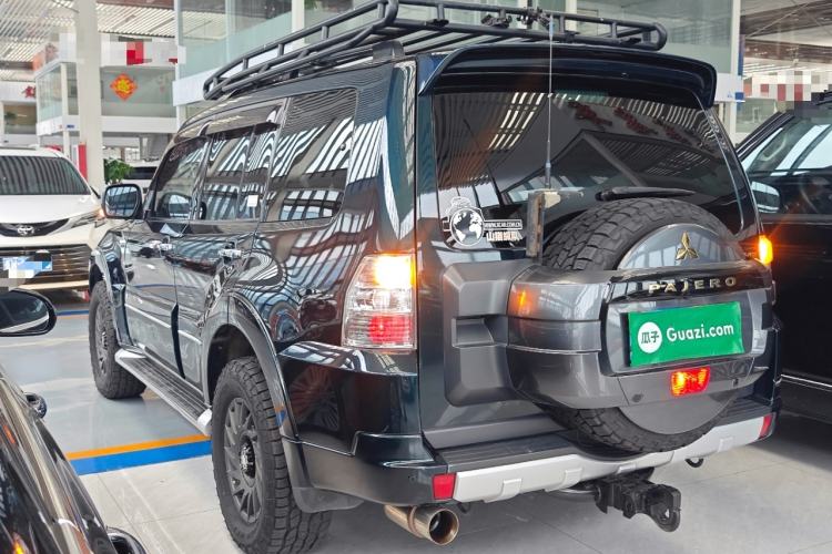 Used Mitsubishi Pajero 2016 3.0L Automatic Prestige Version China IV Standard Rear Left 45 Deg