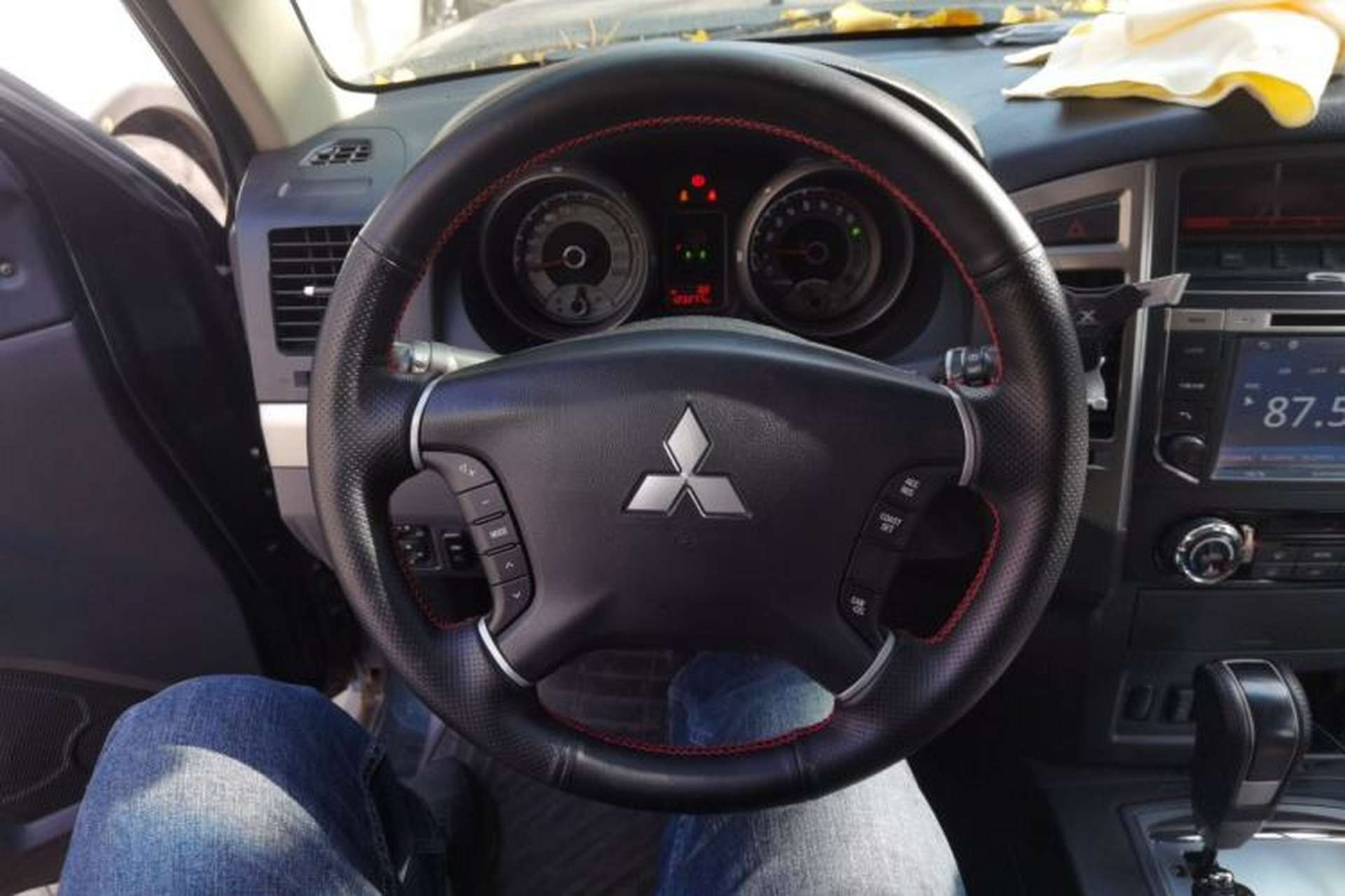 Used Mitsubishi Pajero 2016 3.0L Automatic Standard Version China V Standard Steering Wheel