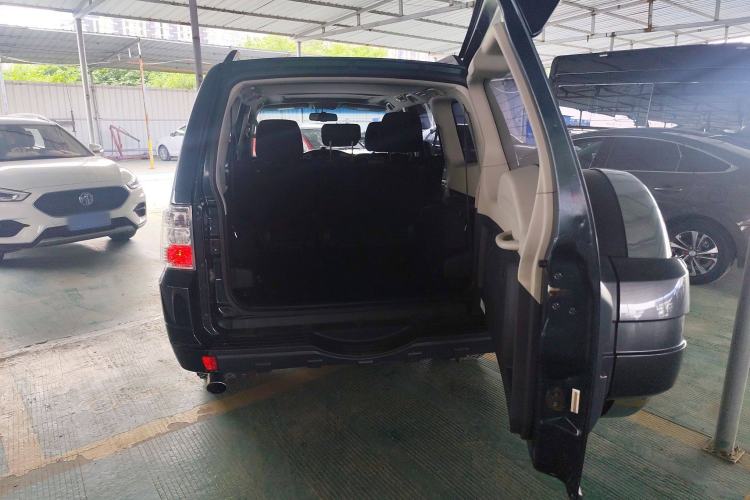 Used Mitsubishi Pajero 2016 3.0L Automatic Standard Version China V Standard Trunk