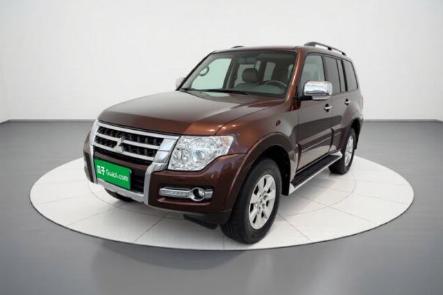 Used Mitsubishi Pajero 2016 3.0L Automatic Prestige Version China V Standard