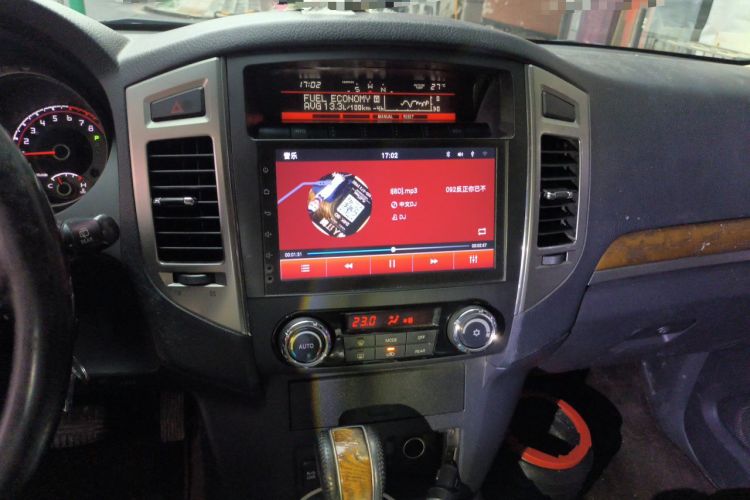 Used Mitsubishi Pajero 2016 3.0L Automatic Prestige Version China V Standard Audio And AC Panel