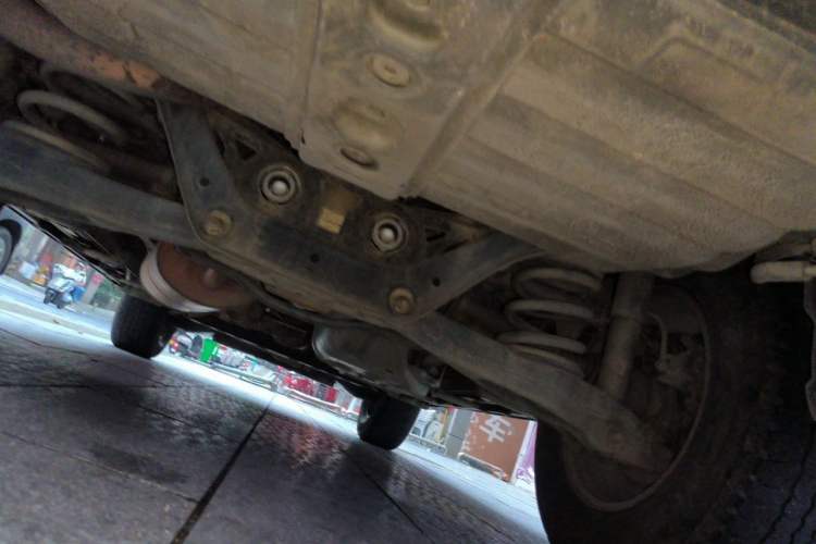 Used Mitsubishi Pajero 2016 3.0L Automatic Prestige Version China V Standard Chassis Rear