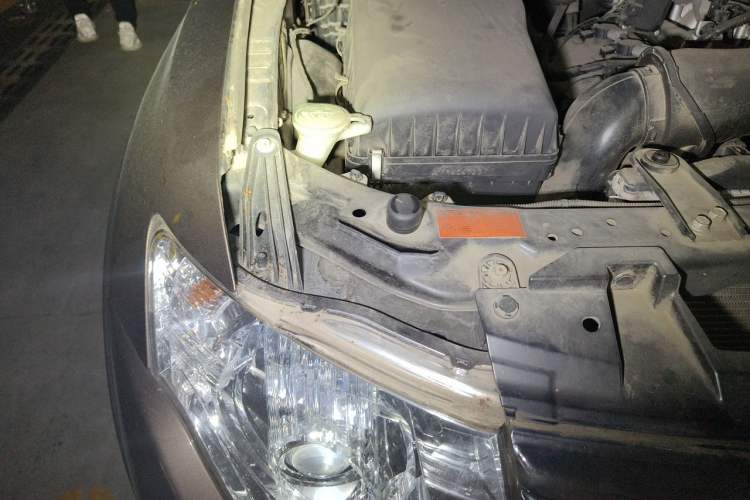 Used Mitsubishi Pajero 2016 3.0L Automatic Luxury Version China V Standard Engine Bay Right