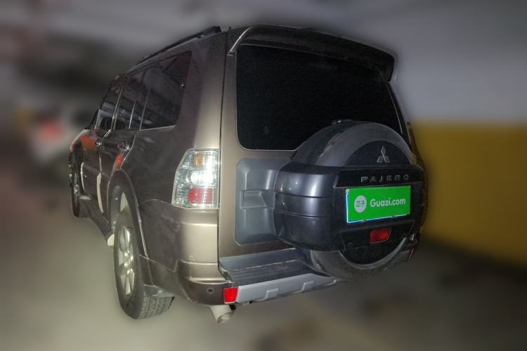 Used Mitsubishi Pajero 2016 3.0L Automatic Luxury Version China V Standard Rear Left 45 Deg