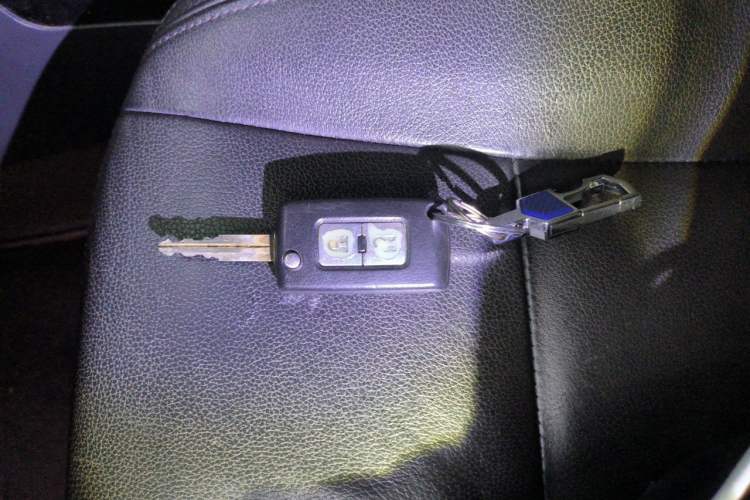 Used Mitsubishi Pajero 2016 3.0L Automatic Prestige Version China V Standard Vehicle Key