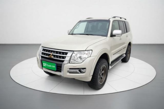 Used Mitsubishi Pajero 2016 3.0L Automatic Prestige Version China V Standard