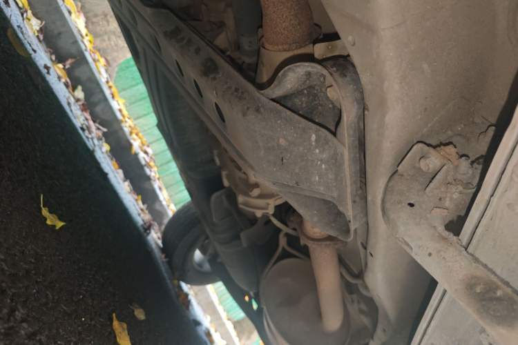 Used Mitsubishi Pajero 2016 3.0L Automatic Prestige Version China V Standard Chassis Front Left