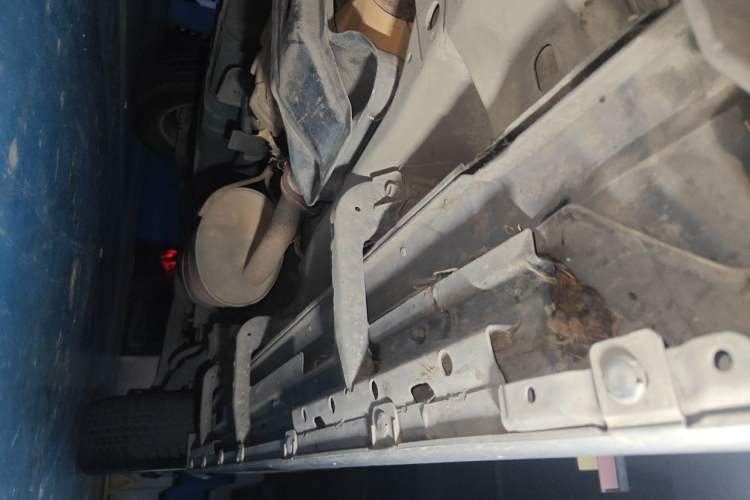 Used Mitsubishi Pajero 2016 3.0L Automatic Prestige Version China IV Standard Chassis Front Left