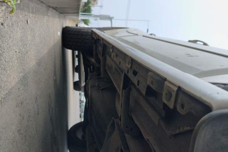 Used Mitsubishi Pajero 2016 3.0L Automatic Prestige Version China V Standard Chassis Front Right