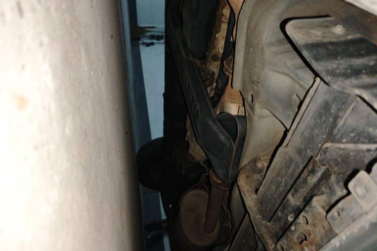 Used Mitsubishi Pajero 2016 3.0L Automatic Prestige Version China V Standard Chassis Front Right