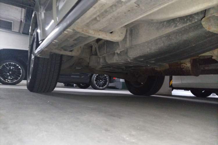Used Mitsubishi Pajero 2016 3.0L Automatic Standard Version China V Standard Chassis Front Right