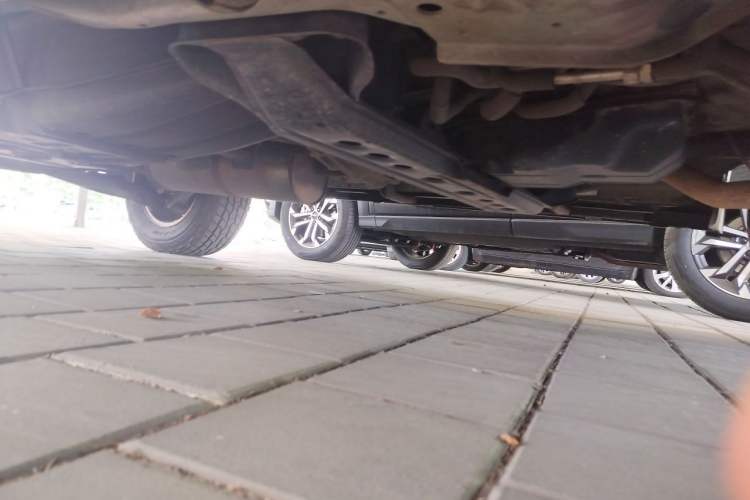 Used Mitsubishi Pajero 2016 3.0L Automatic Standard Version China IV Standard Chassis Front Right