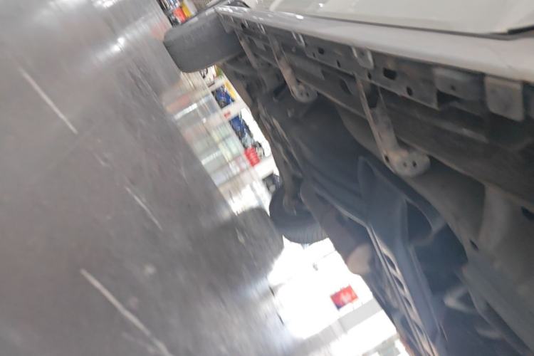 Used Mitsubishi Pajero 2016 3.0L Automatic Prestige Version China V Standard Chassis Front Right