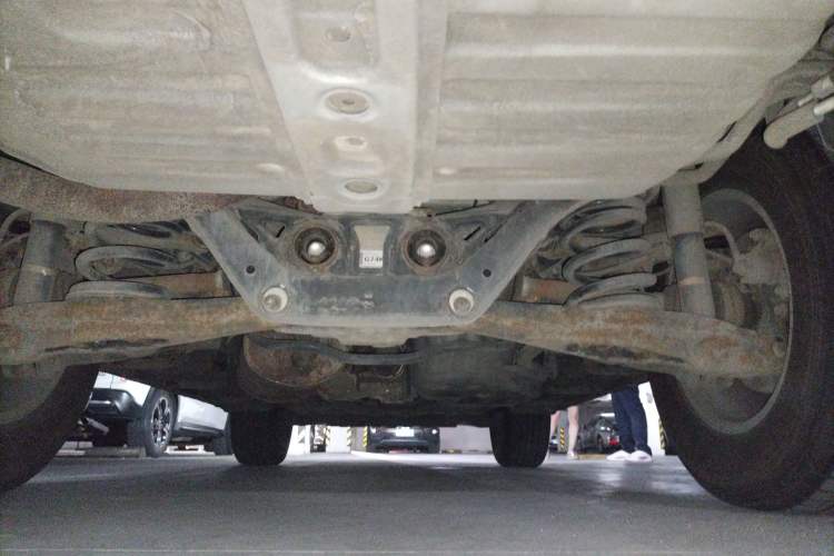 Used Mitsubishi Pajero 2016 3.0L Automatic Standard Version China V Standard Chassis Rear