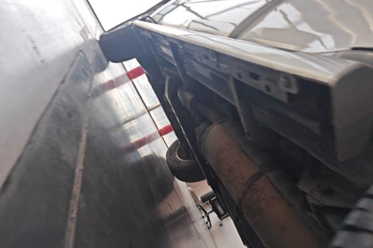 Used Mitsubishi Pajero 2016 3.0L Automatic Prestige Version China V Standard Chassis Rear Left