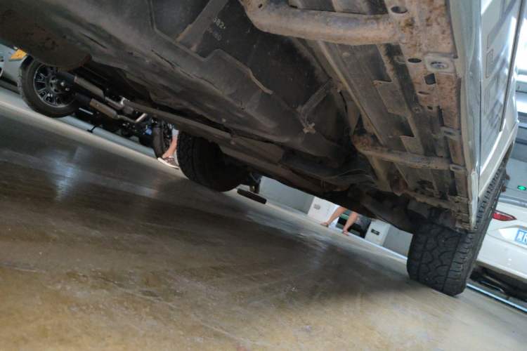 Used Mitsubishi Pajero 2016 3.0L Automatic Prestige Version China V Standard Chassis Rear Right
