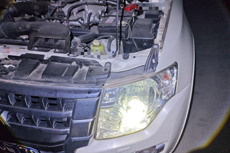 Used Mitsubishi Pajero 2016 3.0L Automatic Prestige Version China V Standard Engine Bay Left