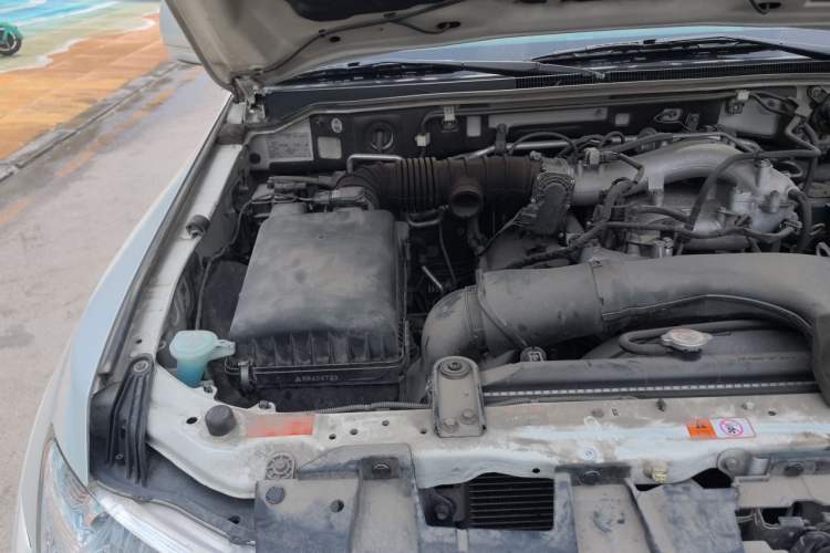 Used Mitsubishi Pajero 2016 3.0L Automatic Standard Version China V Standard Engine Bay Right