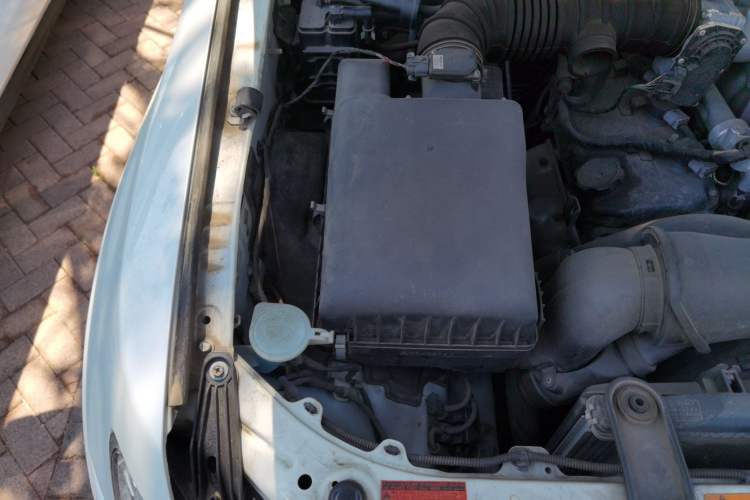 Used Mitsubishi Pajero 2016 3.0L Automatic Standard Version China V Standard Engine Bay Right