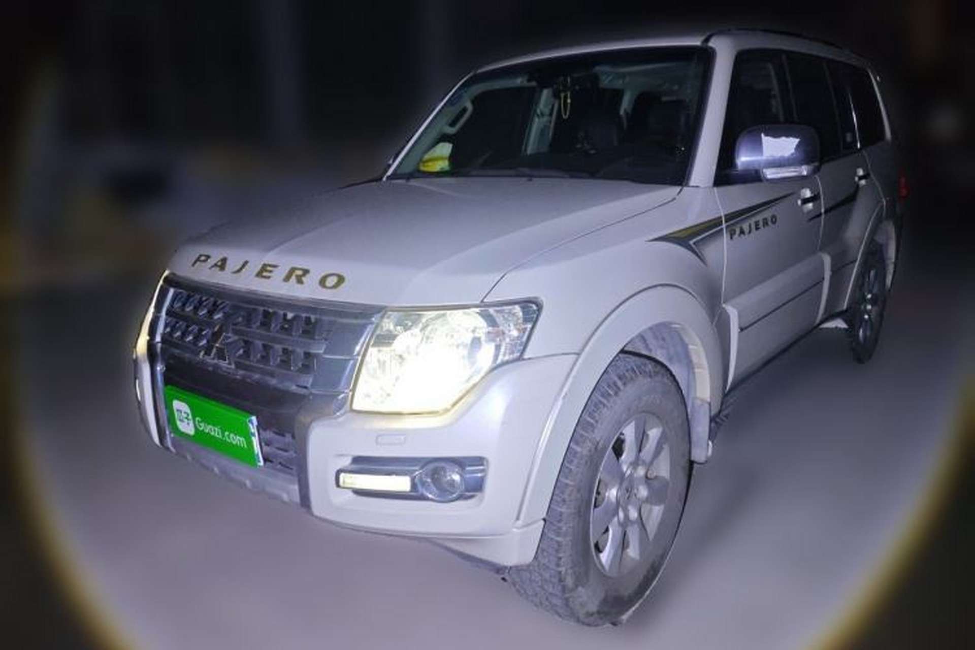 Used Mitsubishi Pajero 2016 3.0L Automatic Prestige Version China V Standard Front Left 45 Deg
