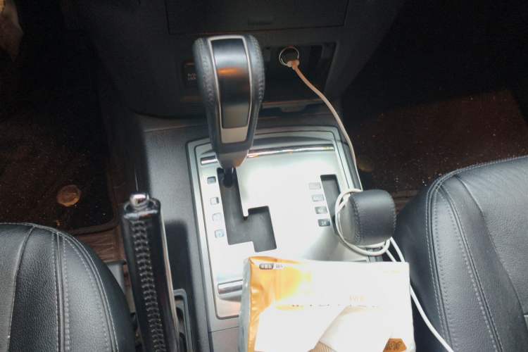 Used Mitsubishi Pajero 2016 3.0L Automatic Luxury Version China V Standard Gear Lever