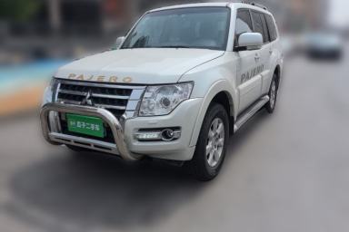 Used Mitsubishi Pajero 2016 3.0L Automatic Standard Version China V Standard