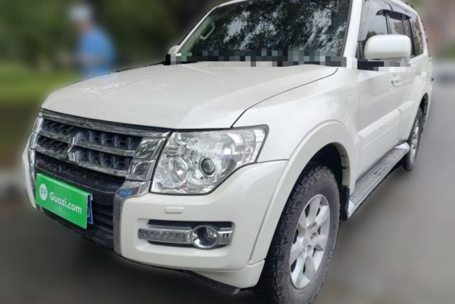 Used Mitsubishi Pajero 2016 3.0L Automatic Standard Version China V Standard