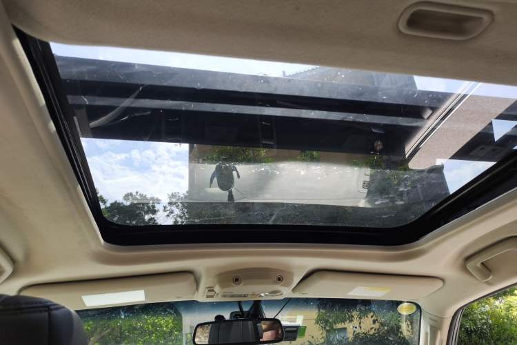 Used Mitsubishi Pajero 2016 3.0L Automatic Prestige Version China V Standard Headliner
