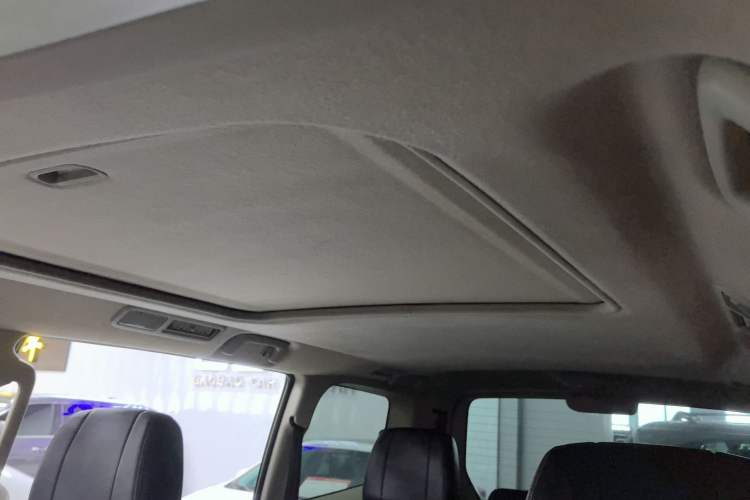 Used Mitsubishi Pajero 2016 3.0L Automatic Prestige Version China V Standard Headliner