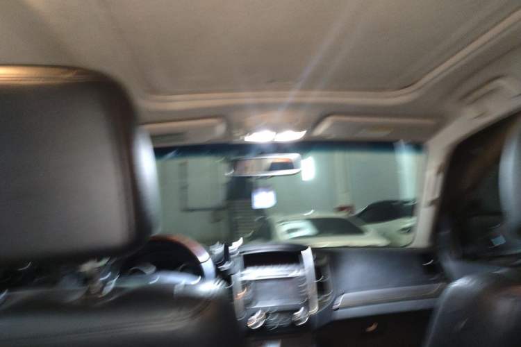 Used Mitsubishi Pajero 2016 3.0L Automatic Prestige Version China V Standard Headliner