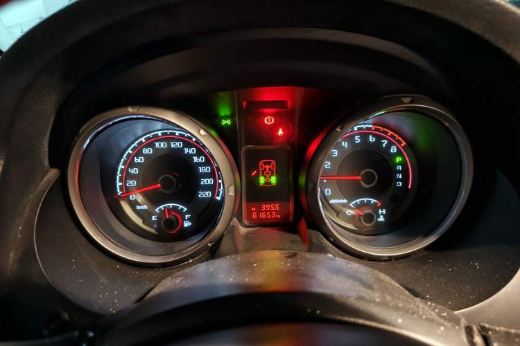 Used Mitsubishi Pajero 2016 3.0L Automatic Prestige Version China V Standard Instrument Cluster