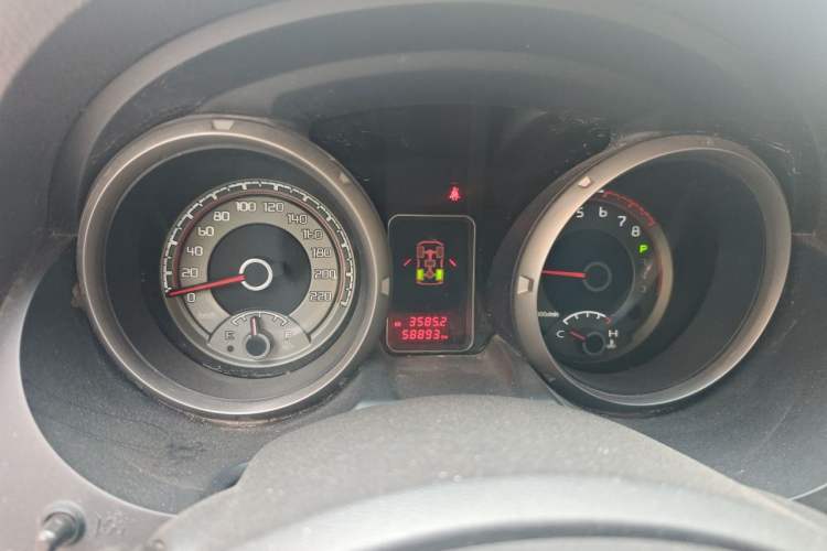 Used Mitsubishi Pajero 2016 3.0L Automatic Luxury Version China V Standard Instrument Cluster
