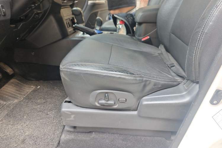 Used Mitsubishi Pajero 2016 3.0L Automatic Luxury Version China V Standard Left Front Seat