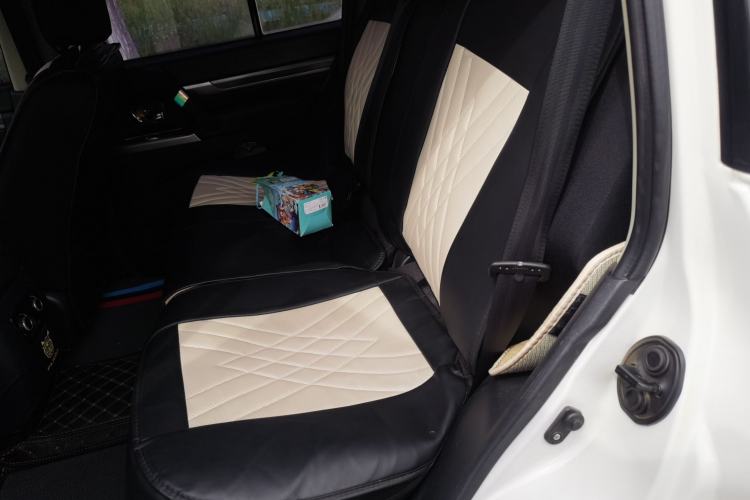 Used Mitsubishi Pajero 2016 3.0L Automatic Standard Version China V Standard Left Rear Seat