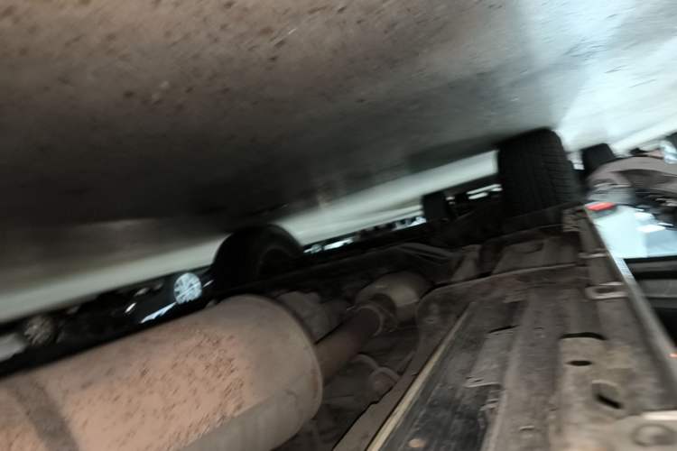 Used Mitsubishi Pajero 2016 3.0L Automatic Standard Version China IV Standard Left Side Sill