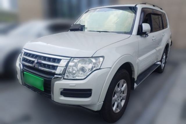 Used Mitsubishi Pajero 2016 3.0L Automatic Standard Version China V Standard