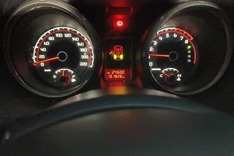Used Mitsubishi Pajero 2016 3.0L Automatic Standard Version China V Standard Odometer Close Up