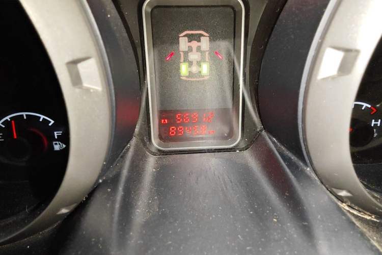 Used Mitsubishi Pajero 2016 3.0L Automatic Standard Version China V Standard Odometer Close Up