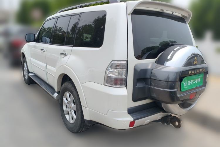 Used Mitsubishi Pajero 2016 3.0L Automatic Prestige Version China V Standard Rear Left 45 Deg