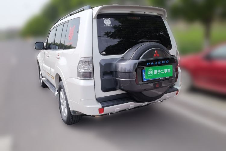 Used Mitsubishi Pajero 2016 3.0L Automatic Standard Version China V Standard Rear Left 45 Deg