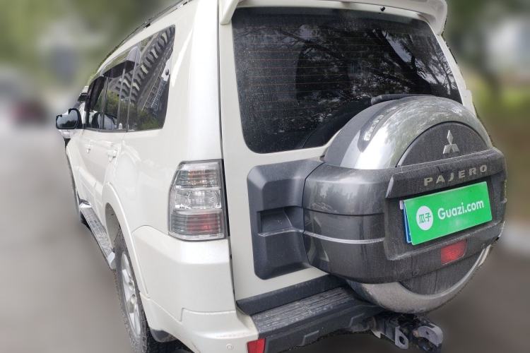 Used Mitsubishi Pajero 2016 3.0L Automatic Standard Version China V Standard Rear Left 45 Deg