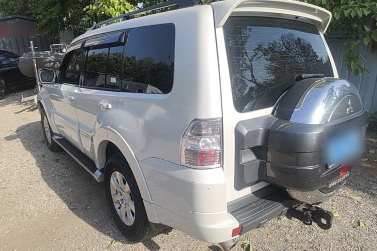 Used Mitsubishi Pajero 2016 3.0L Automatic Standard Version China V Standard Rear Left 45 Deg