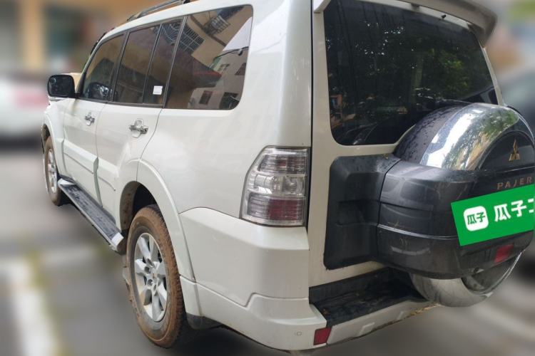 Used Mitsubishi Pajero 2016 3.0L Automatic Luxury Version China V Standard Rear Left 45 Deg