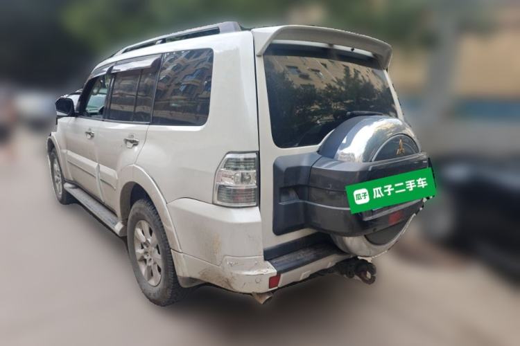 Used Mitsubishi Pajero 2016 3.0L Automatic Luxury Version China V Standard Rear Left 45 Deg