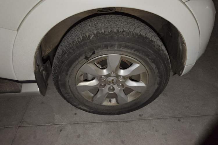 Used Mitsubishi Pajero 2016 3.0L Automatic Prestige Version China V Standard Right Front Wheel Hub