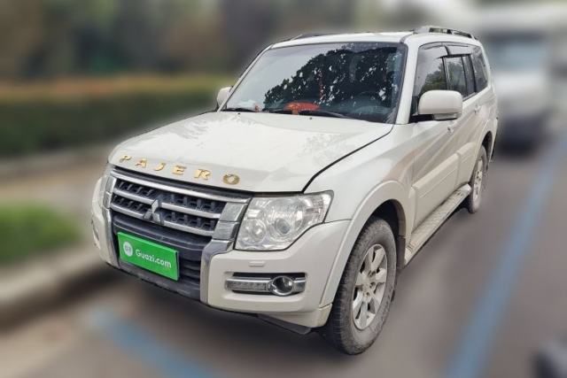 Used Mitsubishi Pajero 2016 3.0L Automatic Standard Version China V Standard