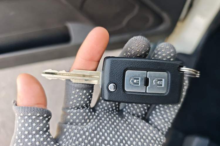 Used Mitsubishi Pajero 2016 3.0L Automatic Standard Version China V Standard Vehicle Key