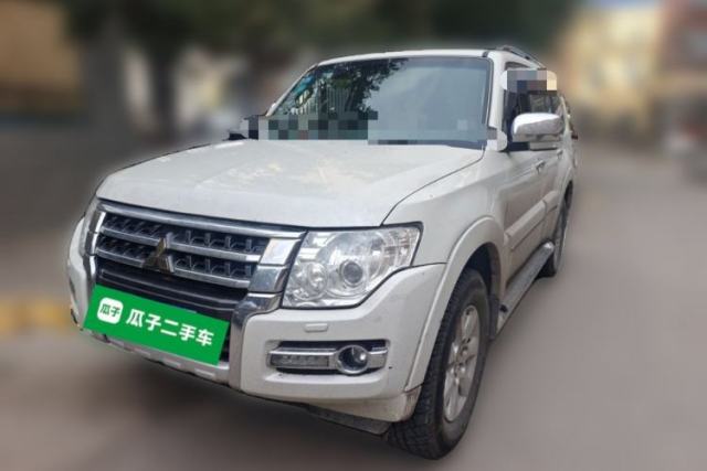 Used Mitsubishi Pajero 2016 3.0L Automatic Luxury Version China V Standard