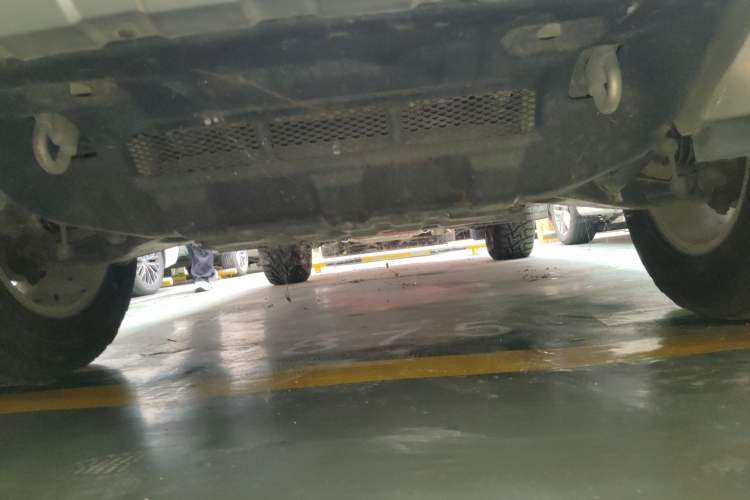 Used Mitsubishi Pajero 2016 3.0L Automatic Luxury Version China V Standard Chassis Front