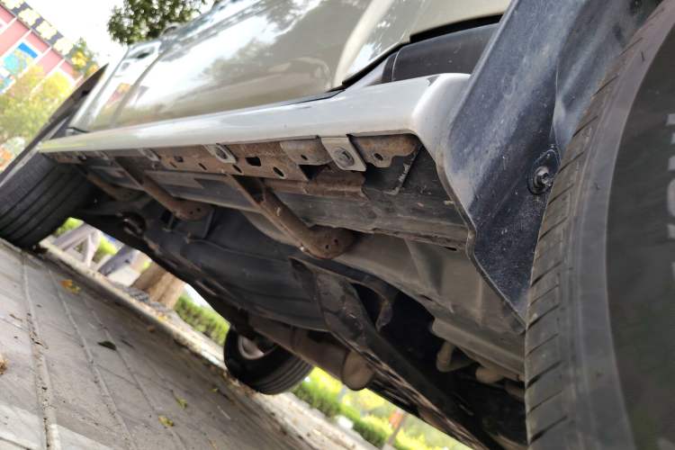 Used Mitsubishi Pajero 2016 3.0L Automatic Standard Version China V Standard Chassis Front Right